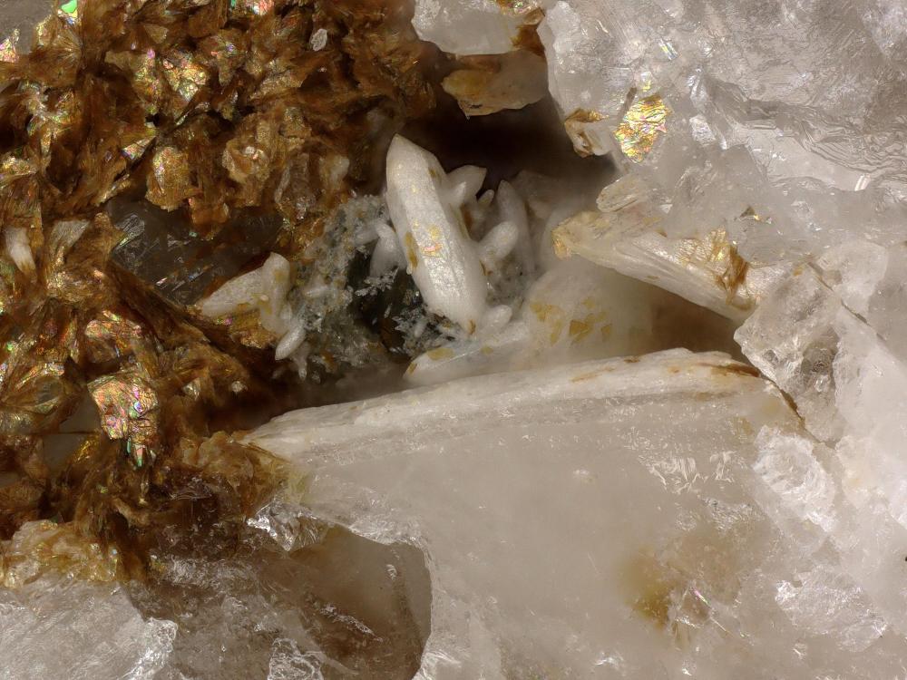 Scandiobabingtonite